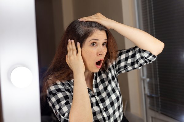 Croutes du cuir chevelu : remèdes de grand-mère efficaces