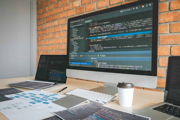 Outils web : les indispensables pour réussir votre projet numérique